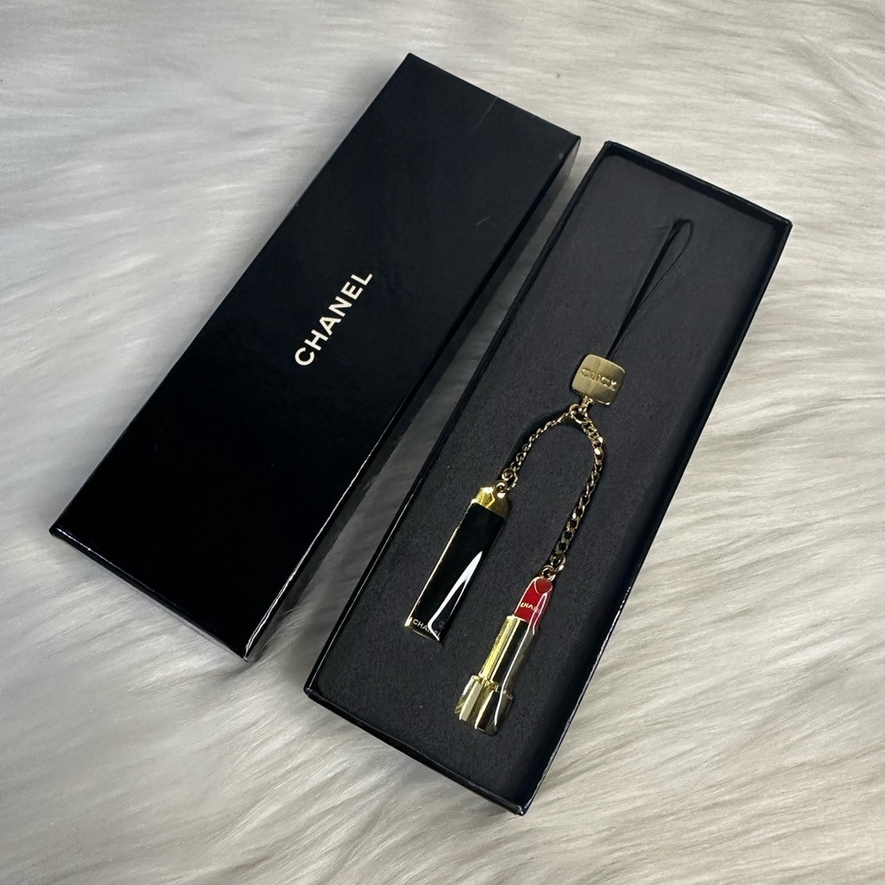 CHANEL rouge allure lipstick keychain